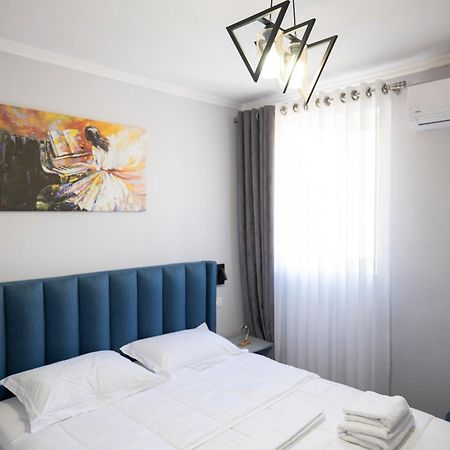 Tier Hotel Тирана Экстерьер фото