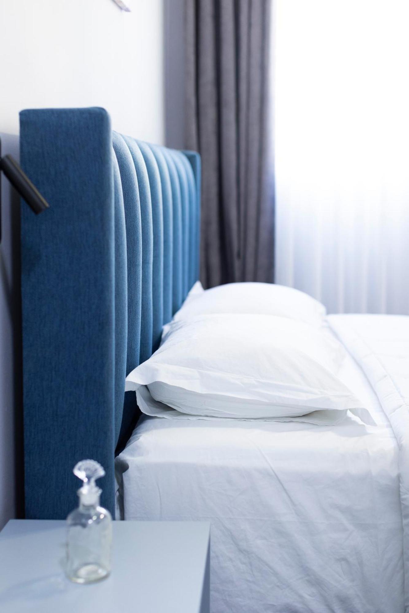 Tier Hotel Тирана Экстерьер фото