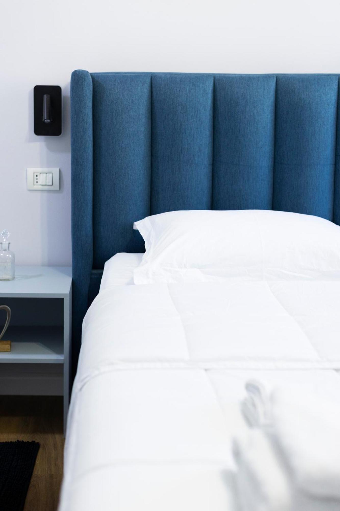 Tier Hotel Тирана Экстерьер фото
